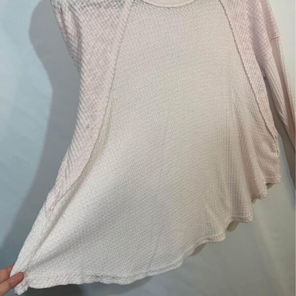 WOMAN’S swing Henley top with dropped shoulder. Soft pink. Size large. Gorgeous! - Picture 5 of 8